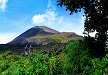 couple hiking izalco